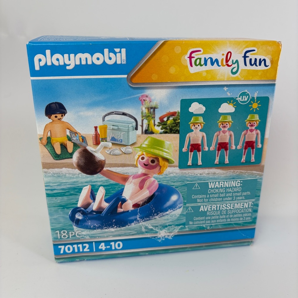 NIB Playmobil Family Fun 70112 Sunburnt Swimmer with Boat Beach